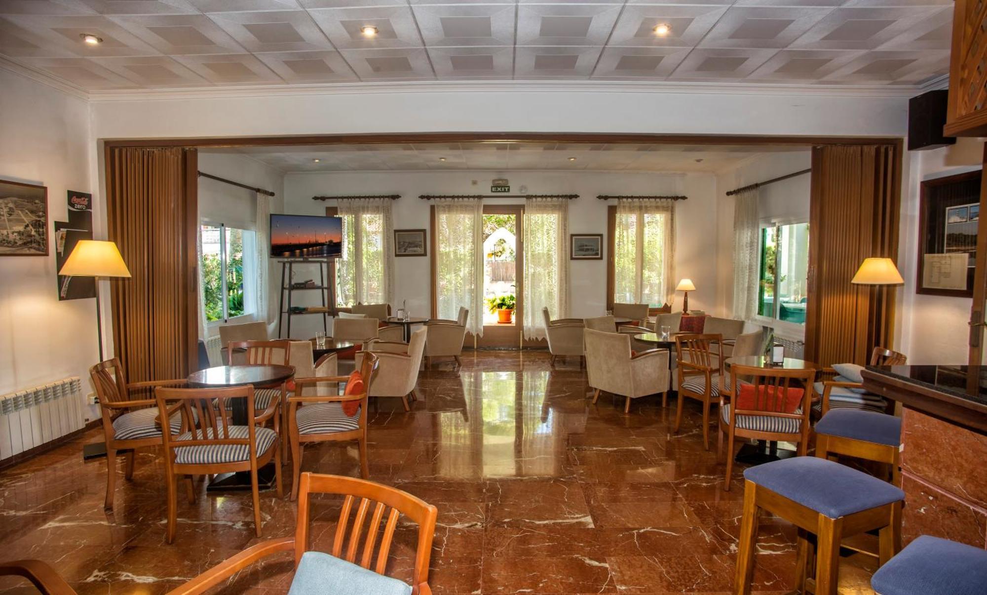 Hotel Martorell By Mhr Colonia de Sant Jordi Екстериор снимка