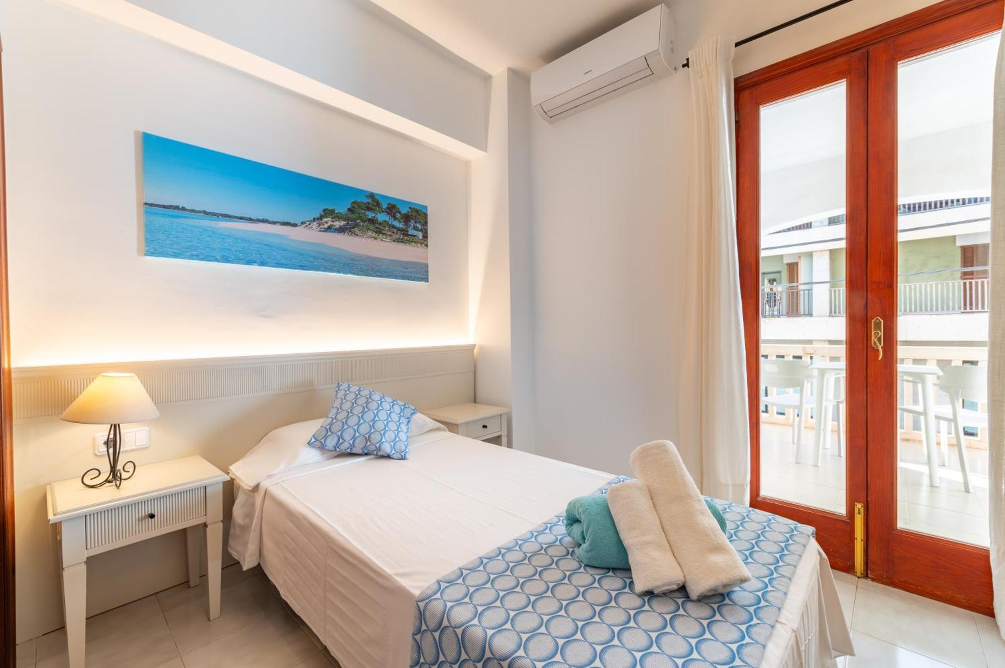 Hotel Martorell By Mhr Colonia de Sant Jordi Екстериор снимка