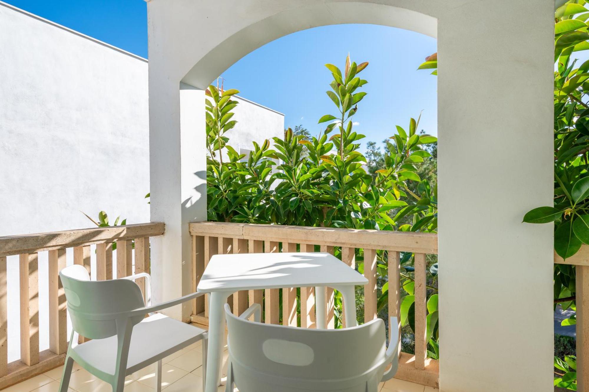Hotel Martorell By Mhr Colonia de Sant Jordi Екстериор снимка