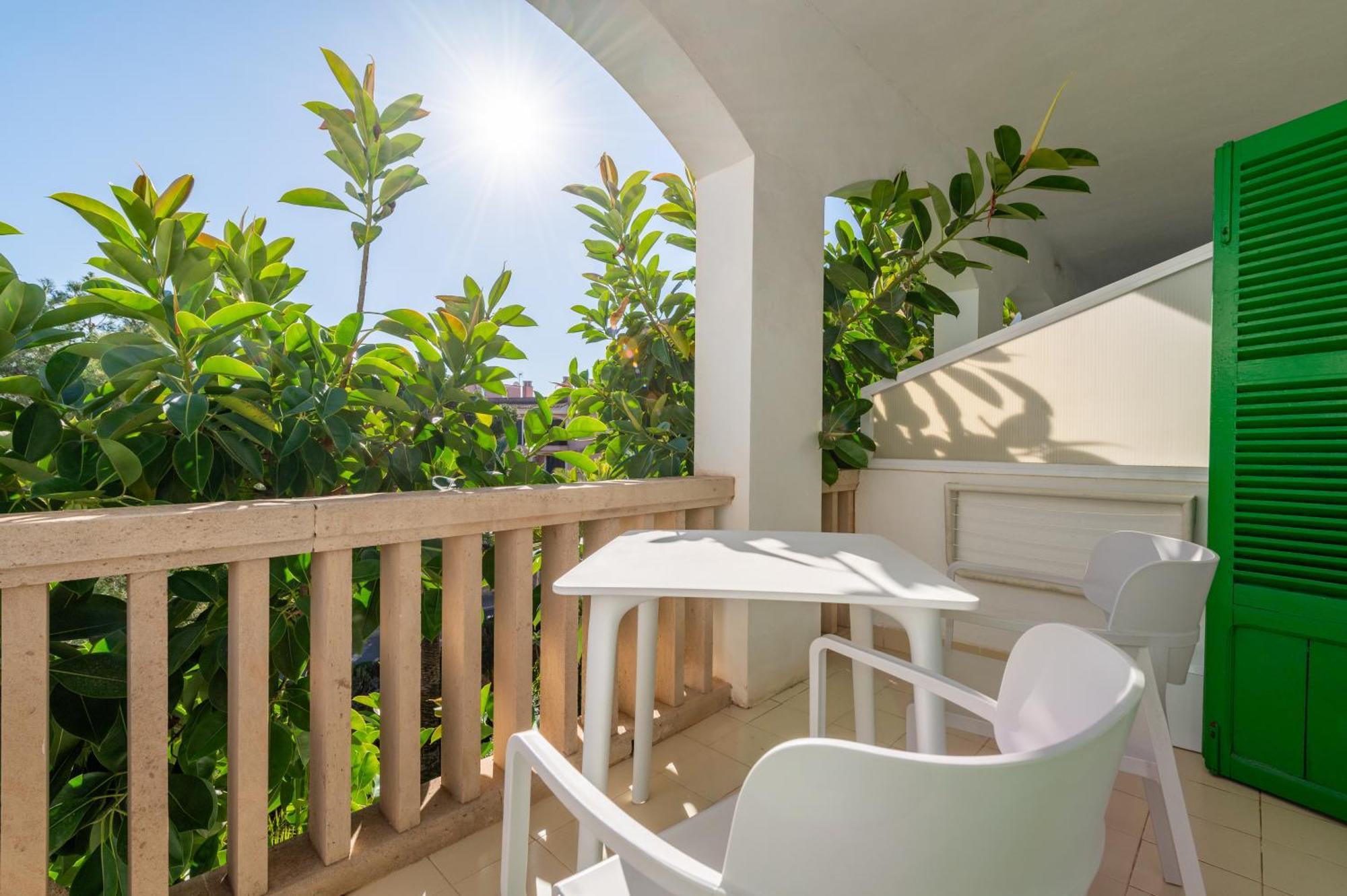 Hotel Martorell By Mhr Colonia de Sant Jordi Екстериор снимка