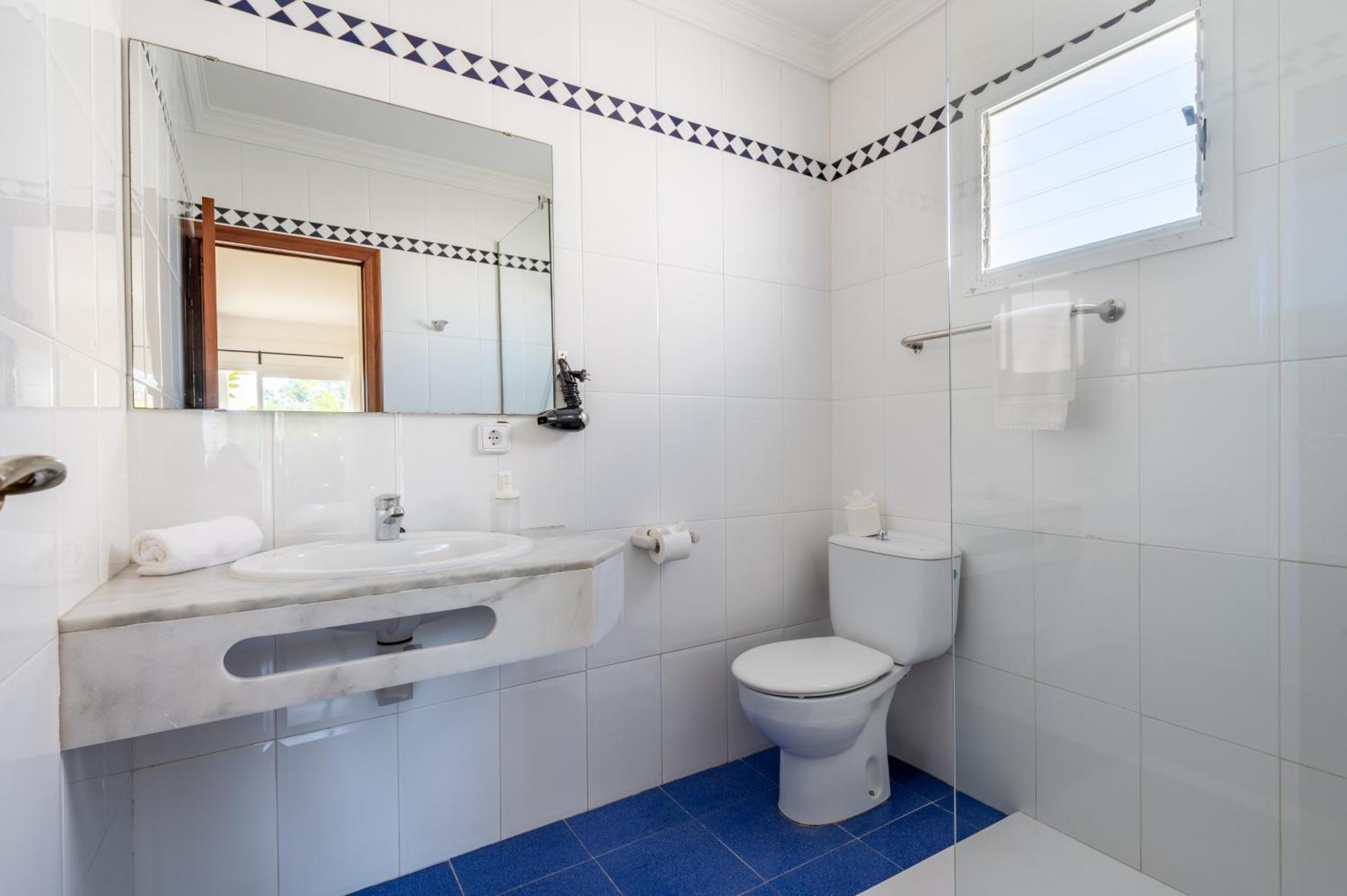Hotel Martorell By Mhr Colonia de Sant Jordi Екстериор снимка