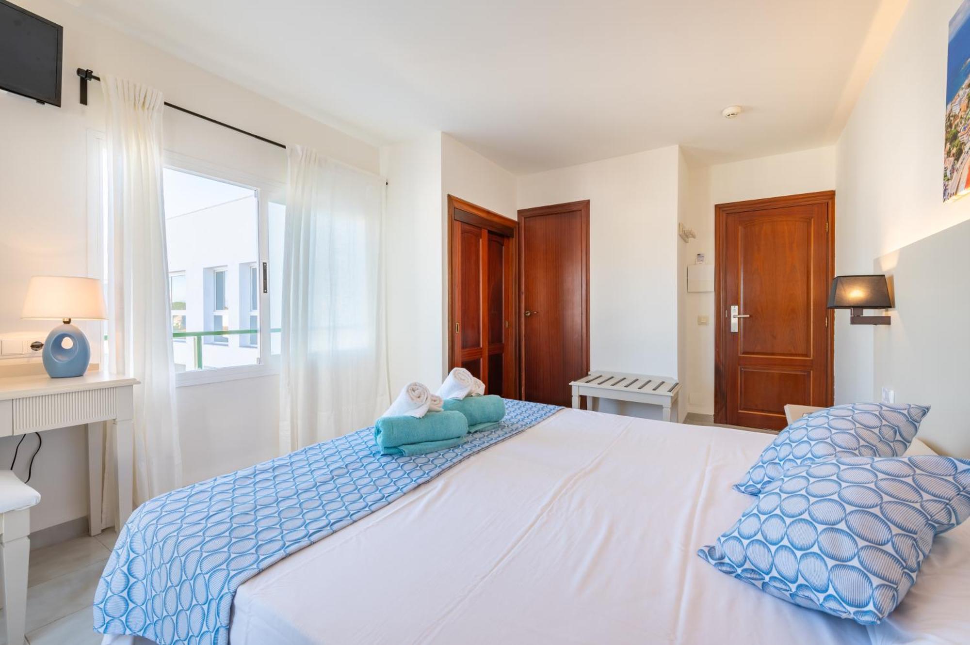 Hotel Martorell By Mhr Colonia de Sant Jordi Екстериор снимка
