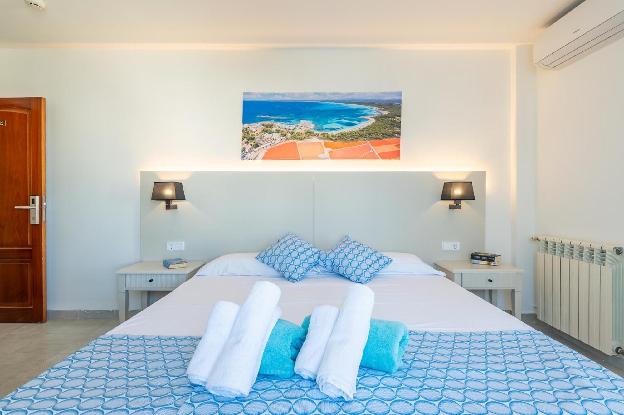 Hotel Martorell By Mhr Colonia de Sant Jordi Екстериор снимка